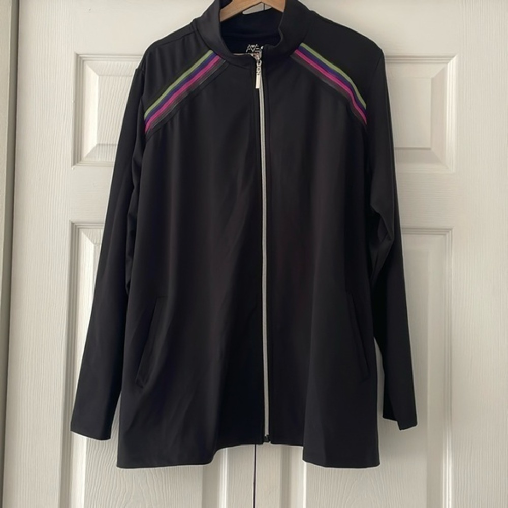 Avenue NWOT lightweight zip up jacket